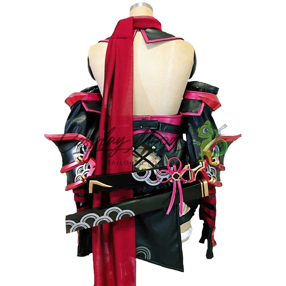Armatura-cosplay-Sakura-Yae-Darkbolt-Jonin-4