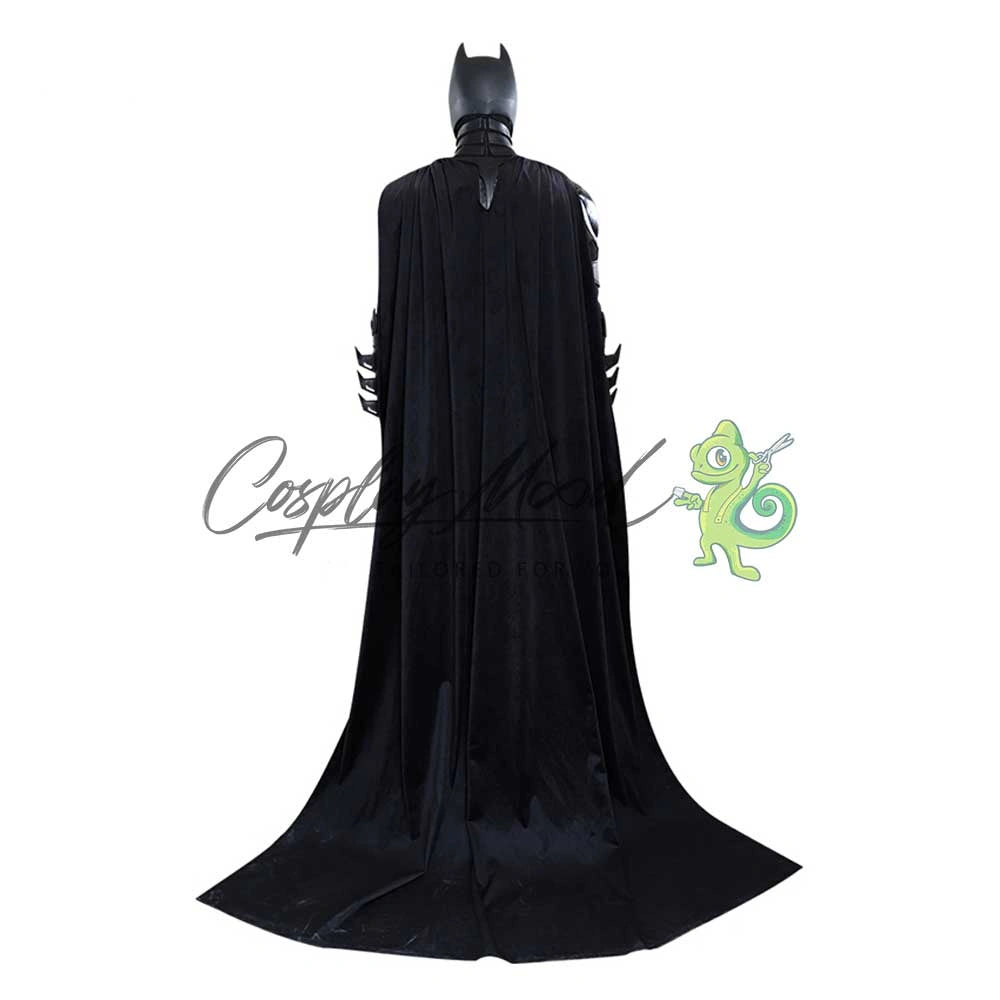 Costume-Cosplay-Batman-Il-Cavaliere-Oscuro-DCU-3