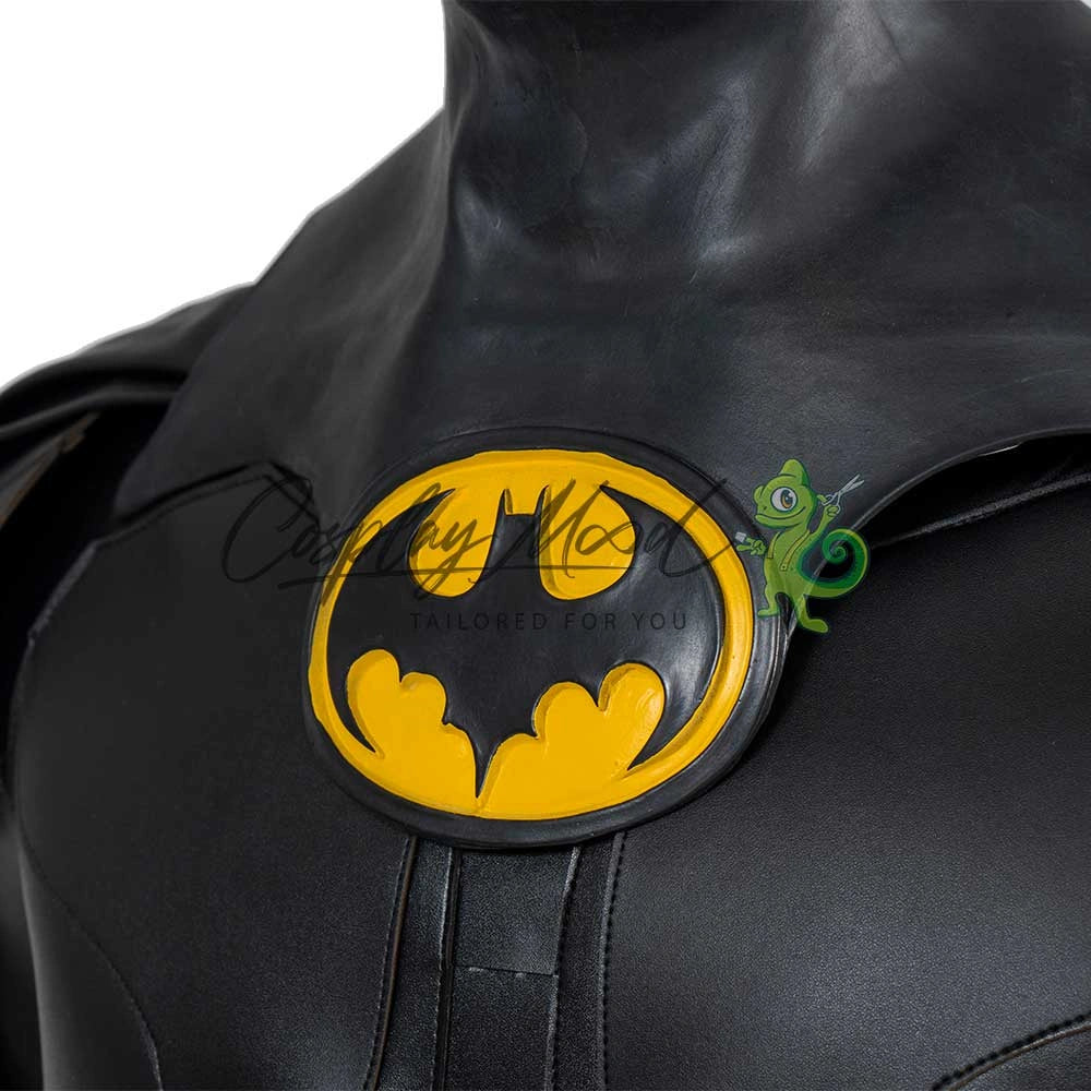 Costume-Cosplay-Batman-Michael-Keaton-The-Flash-DC-Comics-10
