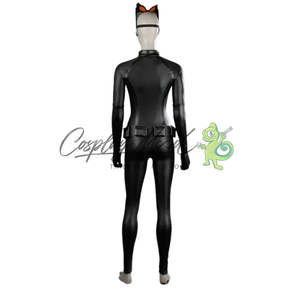 Costume-Cosplay-Catwoman-Batman-Cavaliere-oscuro-DCU-6