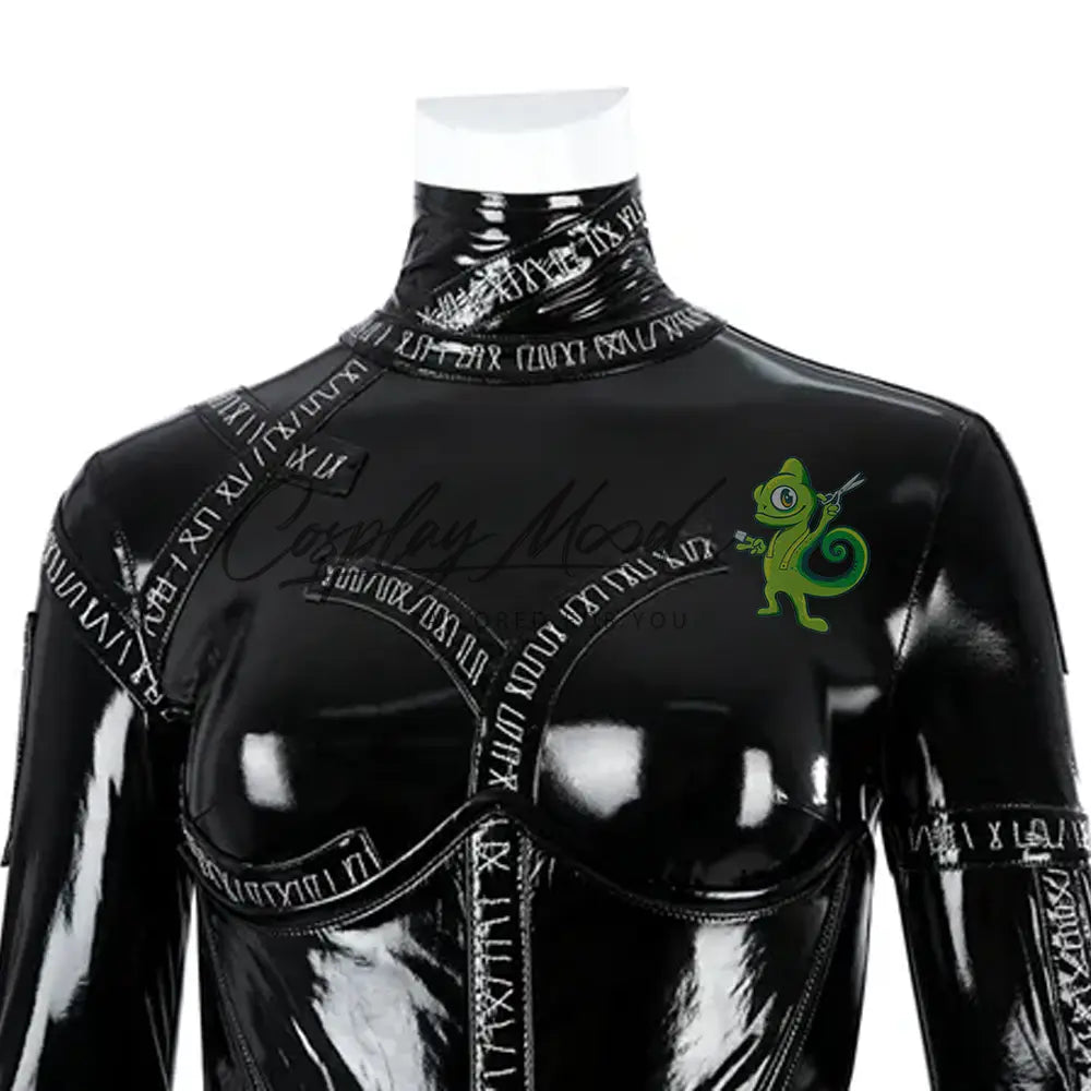 Costume-Cosplay-Catwoman-Batman-Returns-Tim-Burton-DCU-9