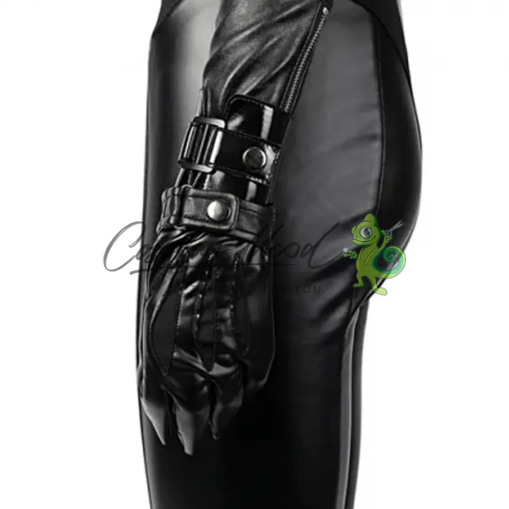 Costume-Cosplay-Catwoman-versione-2-The-Batman-DC-Comics-10
