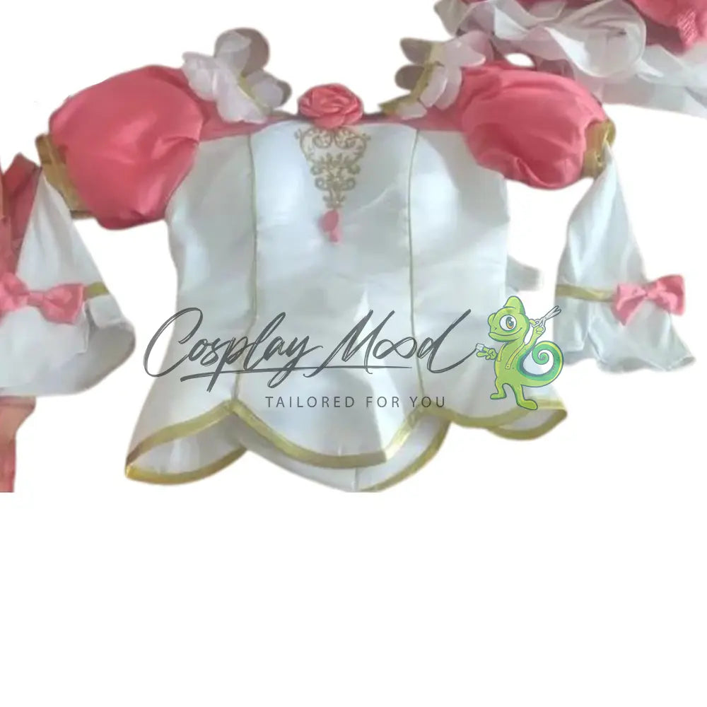 Costume-Cosplay-Genevieve-Barbie-e-le-12-principesse-danzanti-8