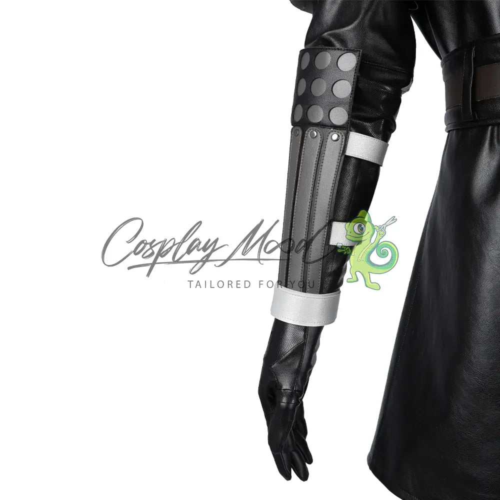 Costume-Cosplay-Sephiroth-giovane-Final-Fantasy-VII-Before-Crisis-19