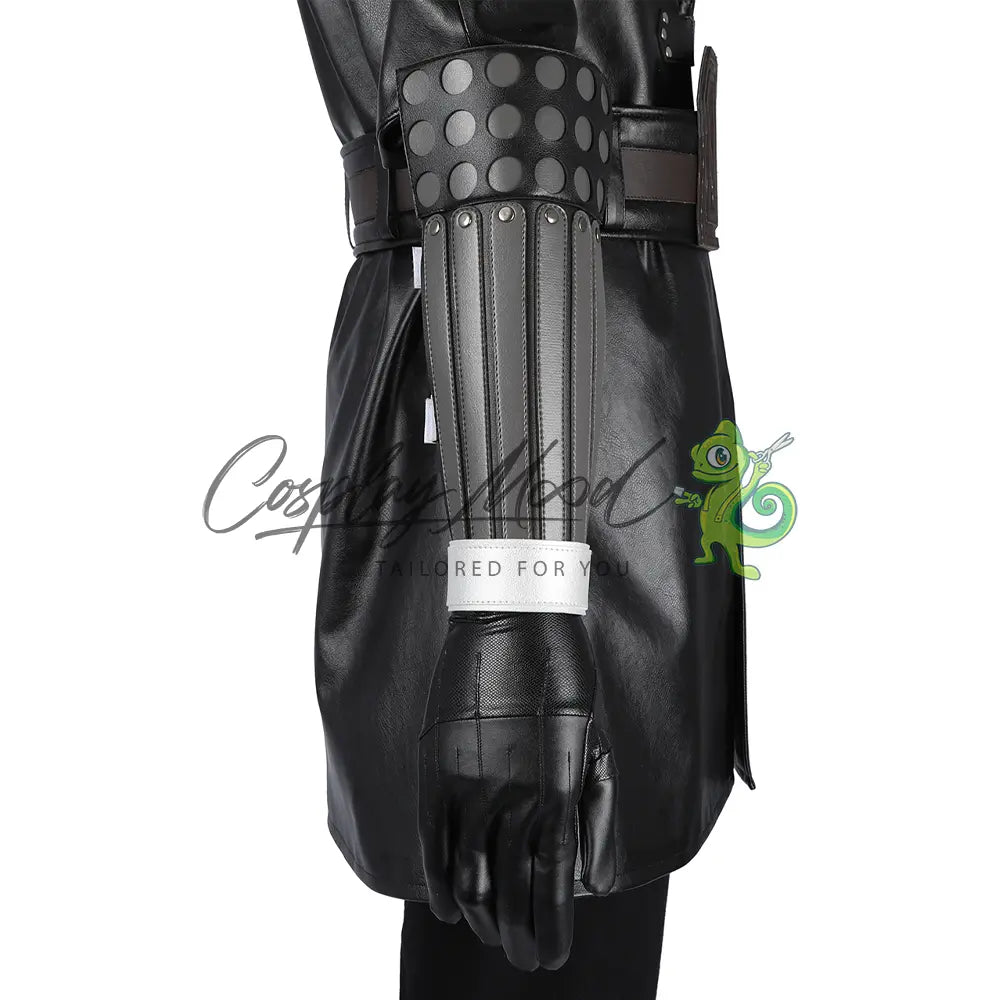 Costume-Cosplay-Sephiroth-giovane-Final-Fantasy-VII-Before-Crisis-18