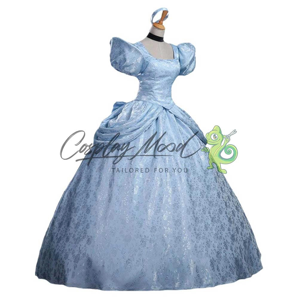 Costume-cosplay-Cenerentola-abito-ballo-Disney-2