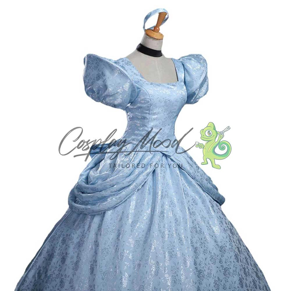 Costume-cosplay-Cenerentola-abito-ballo-Disney-4