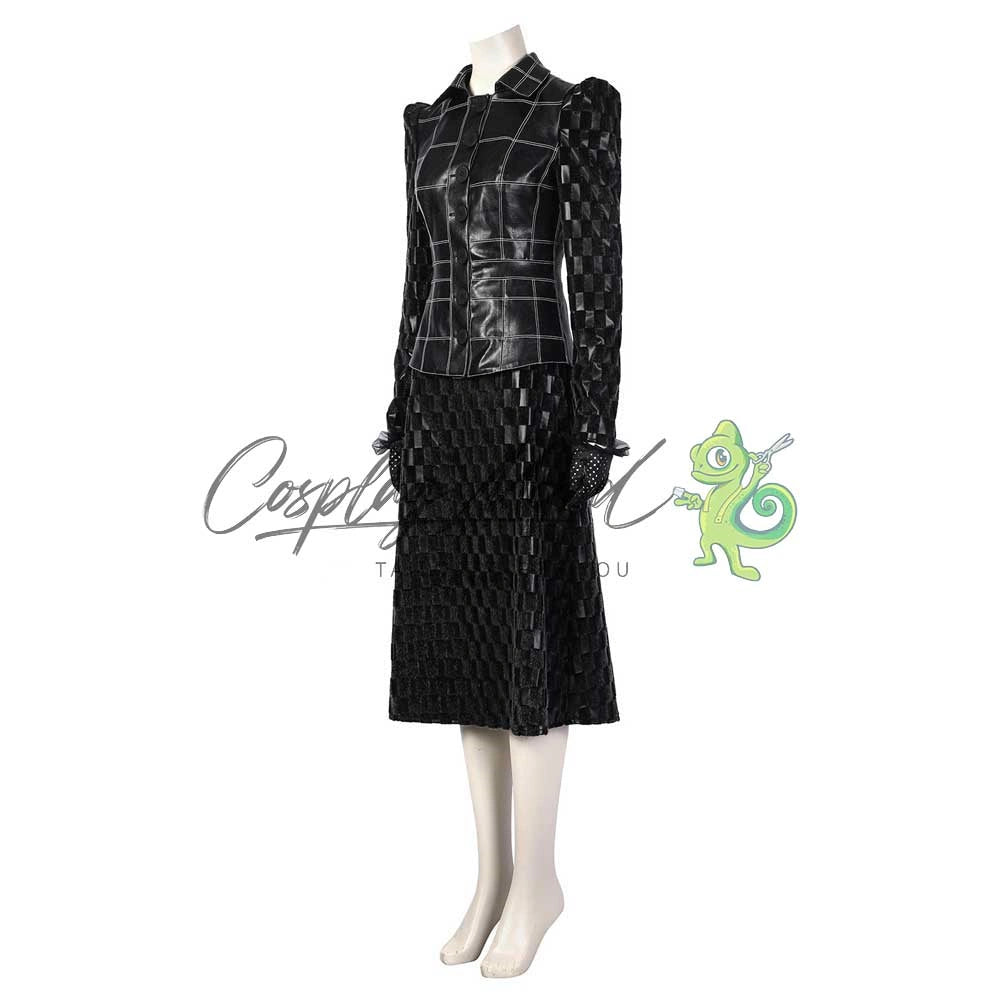 Costume-cosplay-Cruella-Disney-black-dress-2