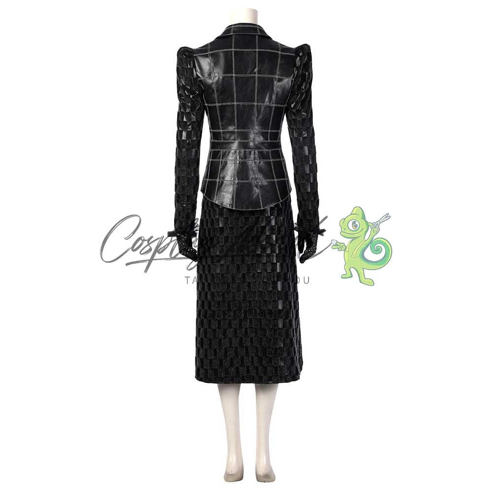 Costume-cosplay-Cruella-Disney-black-dress-4