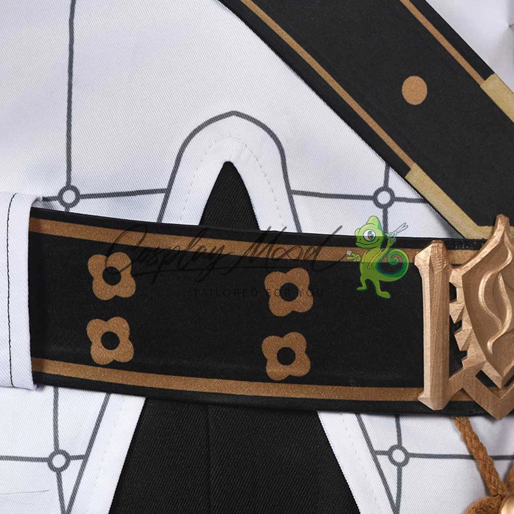 Costume-cosplay-Diluc-Genshin-Impact-14