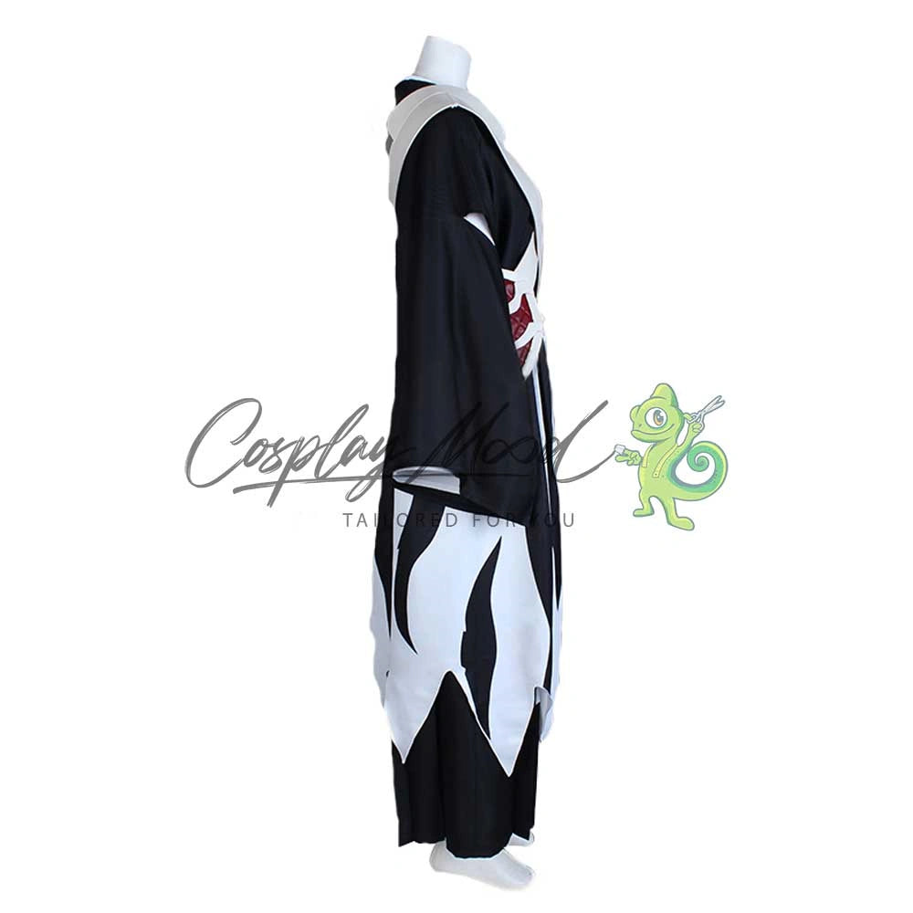 Costume-Cosplay-Ichigo-Kurosaki-True-Bankai-Form-Bleach-2