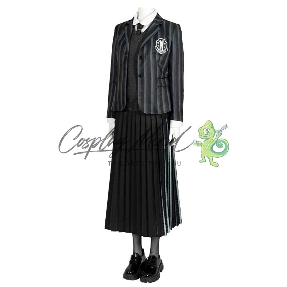 Costume-cosplay-Wednesday-Netflix-The-Addams-Family-3