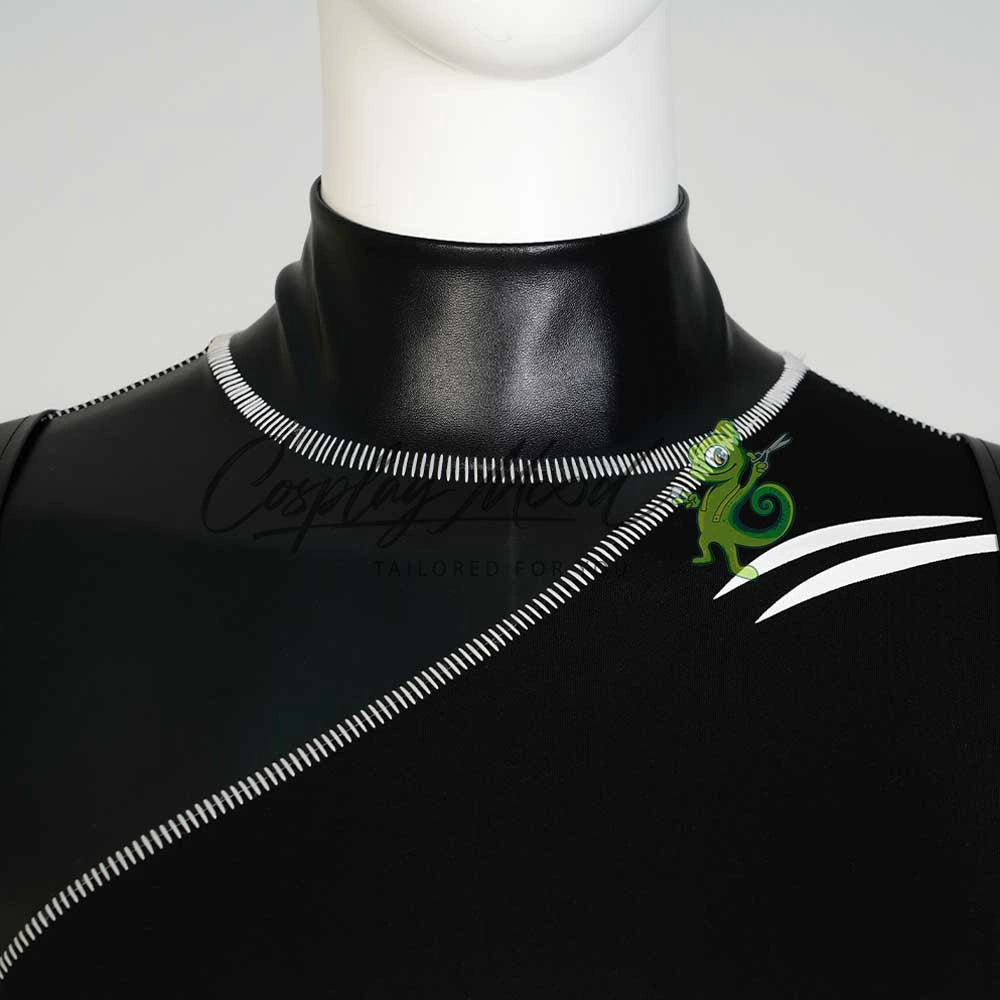 Costume-cosplay-Wednesday-Netflix-The-Addams-Family-Black-Cat-dress-7